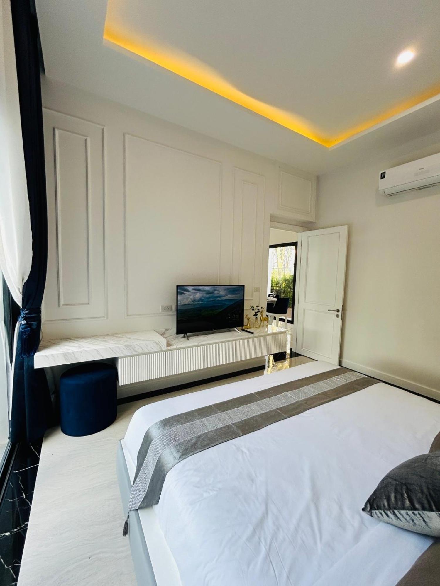 Menara - 3 Bedroom Private Pool - Moroccan Inspired - Bangtao Phuket