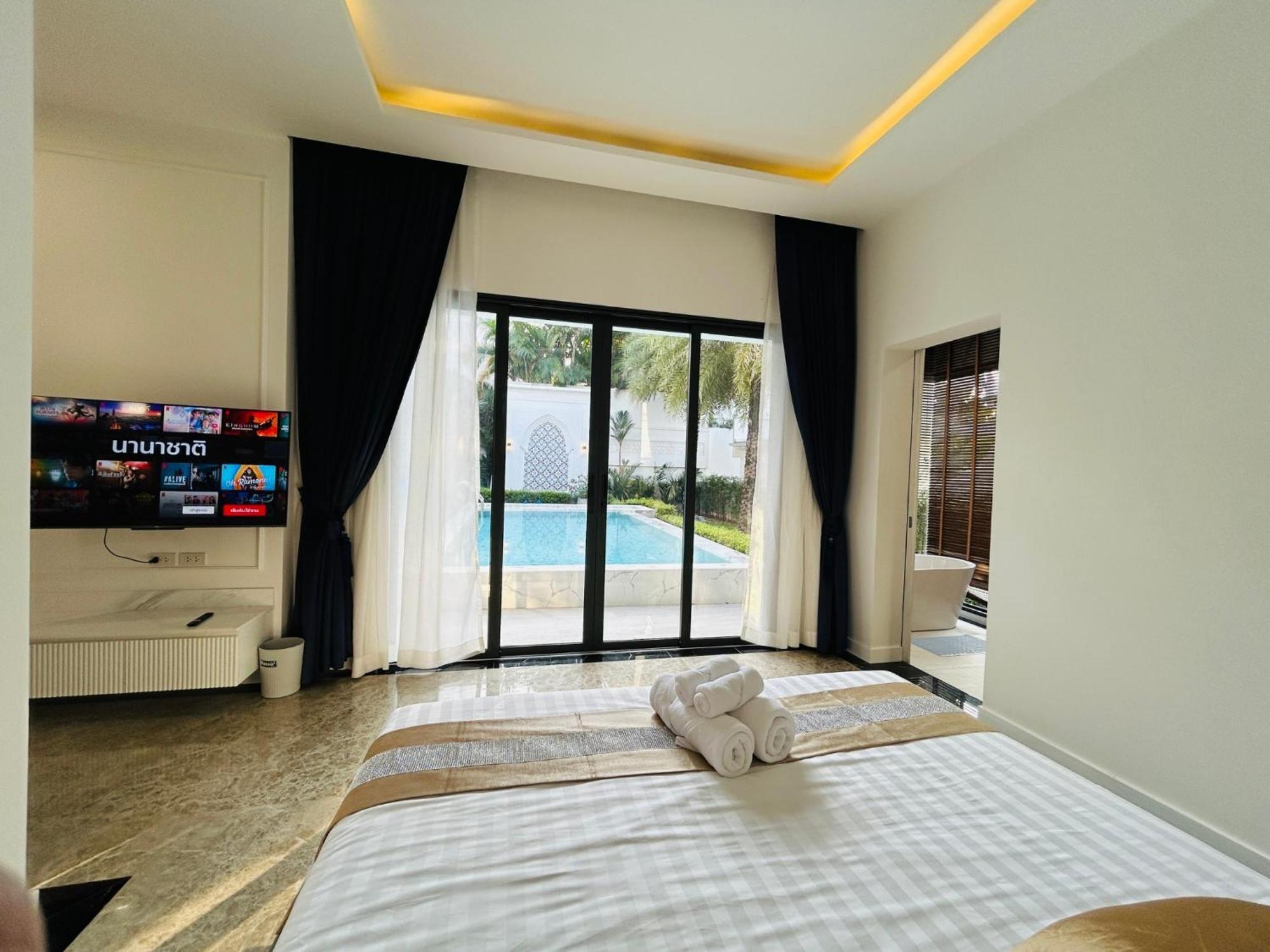 Menara - 3 Bedroom Private Pool - Moroccan Inspired - Bangtao *