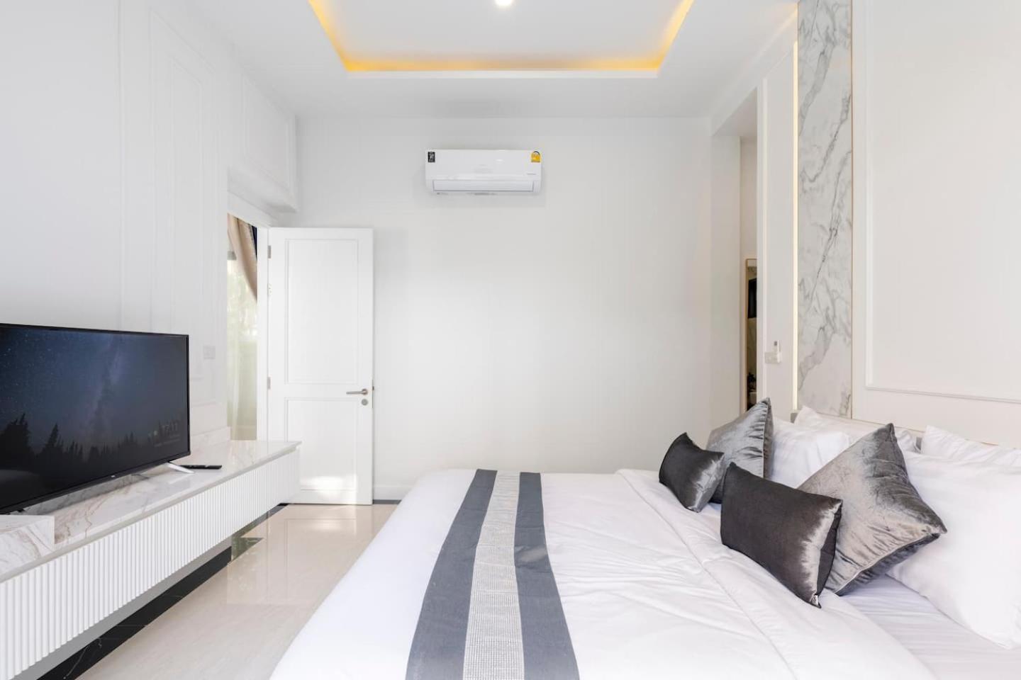 Menara - 3 Bedroom Private Pool - Moroccan Inspired - Bangtao Villa